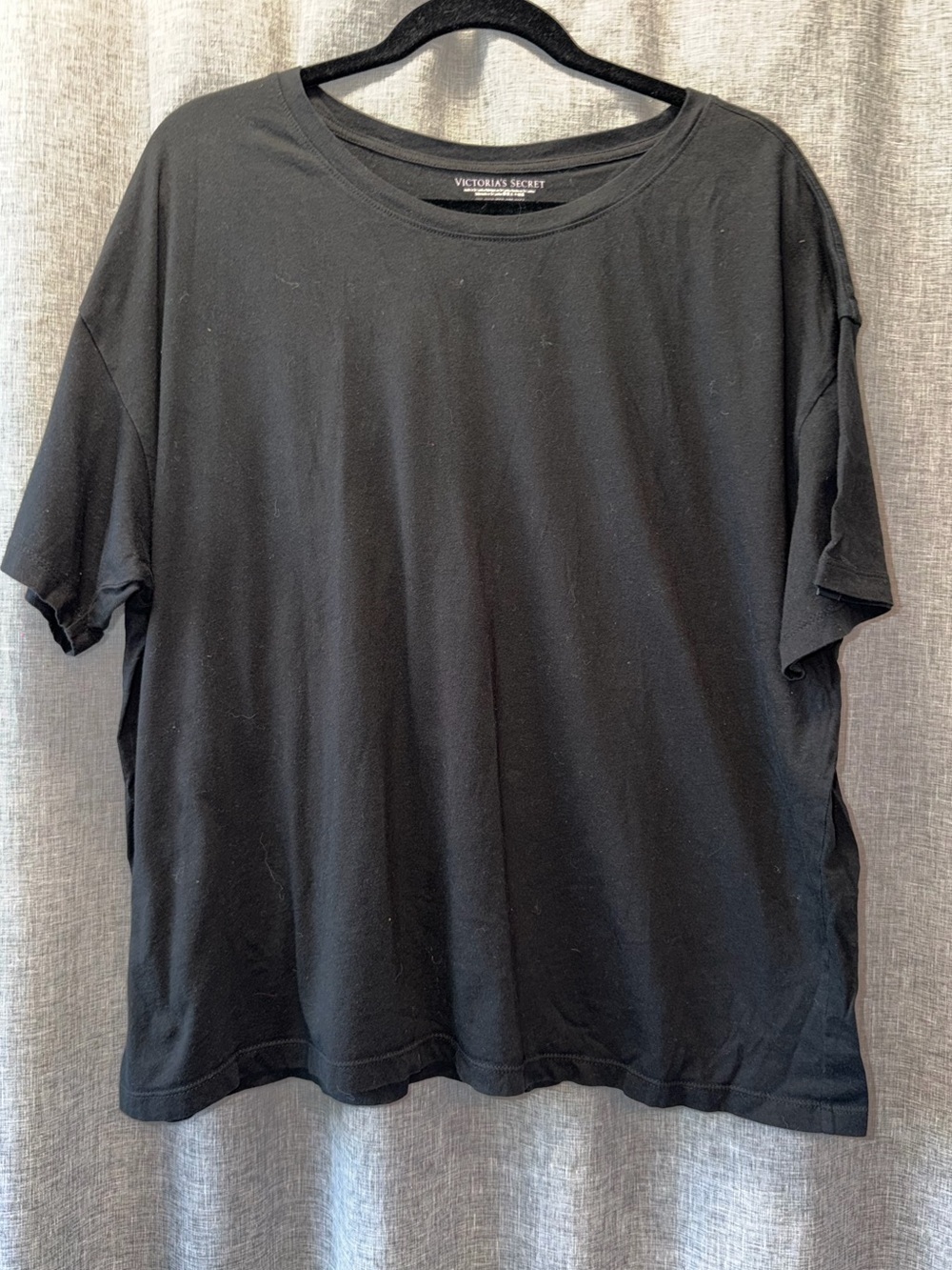 Victoria's Secret Black Women's Crewneck Tee XXL
